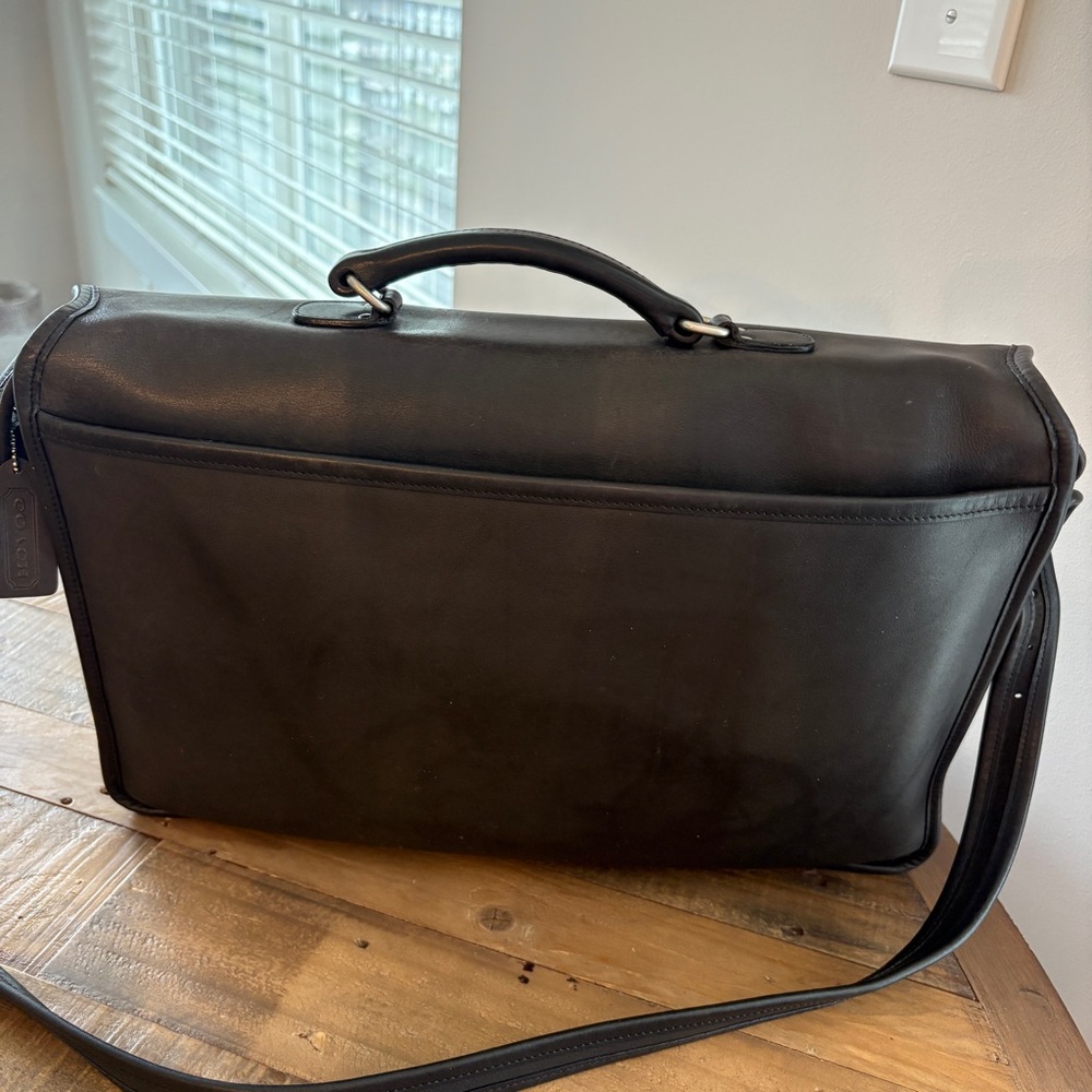 Coach, vintage metropolitan briefcase smooth leather black excellent condition - Picture 2 of 16